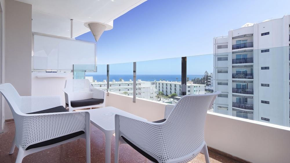 Hotell Bull Escorial & 3*