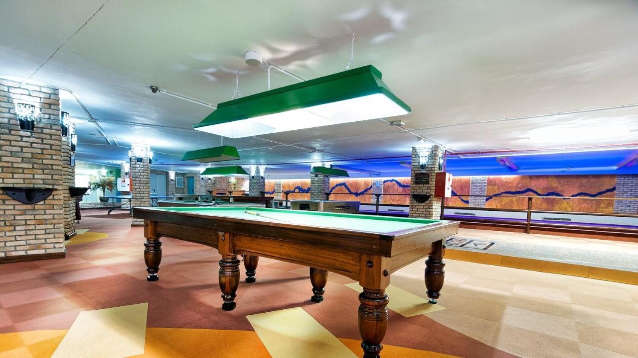 Bull Escorial & Hotell 3*
